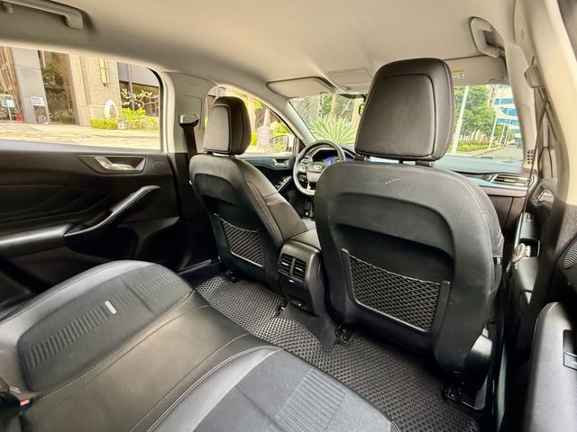 Ford/福特  Focus  第7張相片