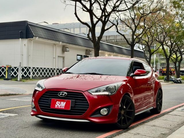 Hyundai  Veloster  第2張相片