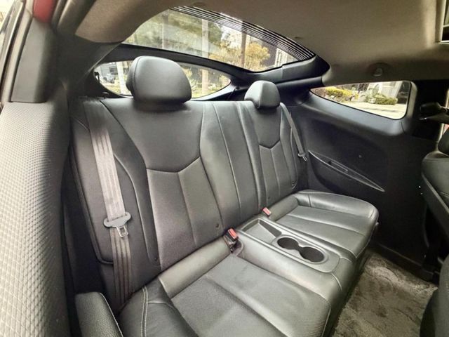 Hyundai  Veloster  第5張相片