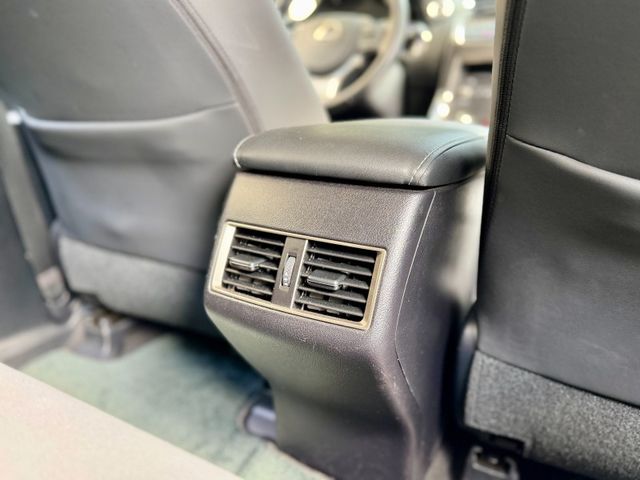 Lexus  NX  第7張相片