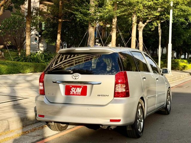 Toyota  Wish  第9張相片