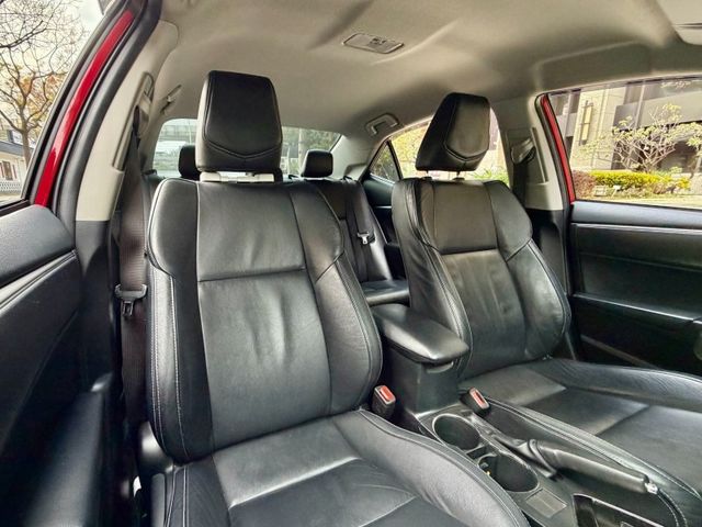 Toyota  Altis  第4張相片