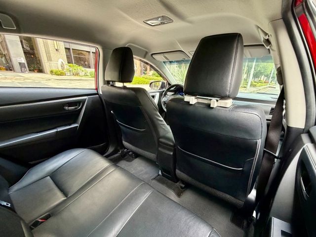 Toyota  Altis  第6張相片