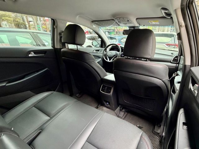 Hyundai  Tucson  第6張相片