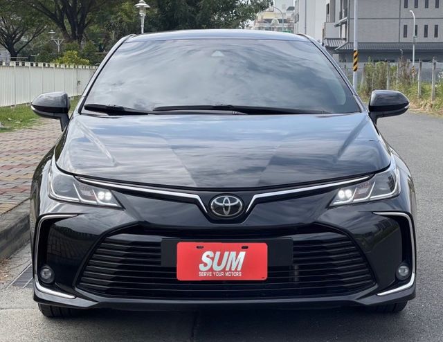 豪華 方向盤快控鍵/跟車/定速/車道偏離警示/車道維持/防滑  第2張相片