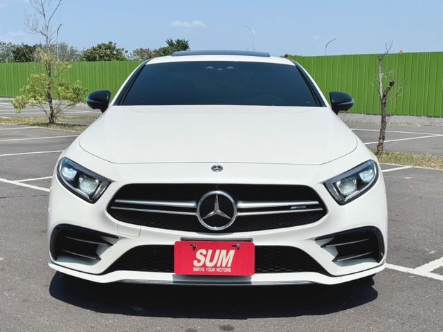 AMG  智慧駕駛/抬顯/柏林/電熱椅/通風椅/電子避震/多光束頭燈/動態座椅/360度環景/香氛套件/天窗  第2張相片