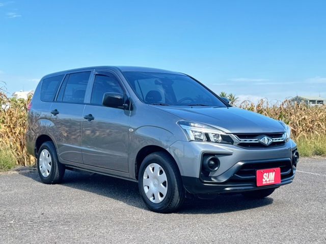 載貨大空間 倒車顯影/後座分離倒覆/防滑/斜坡起步輔助  第3張相片
