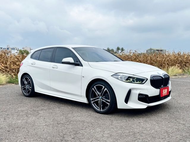 ( M版 ) 免鑰匙/摸門/雙區恆溫/導航/自動跟車/車道維持/雙前電動椅/倒車顯影/盲點  第3張相片