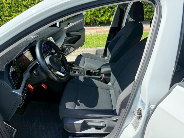 ( 230 eTSI ) 免鑰匙啟動/摸門解鎖/雙區恆溫/跟車/車道維持/盲點/雙區恆溫/氛圍燈/倒車顯影  第12張相片