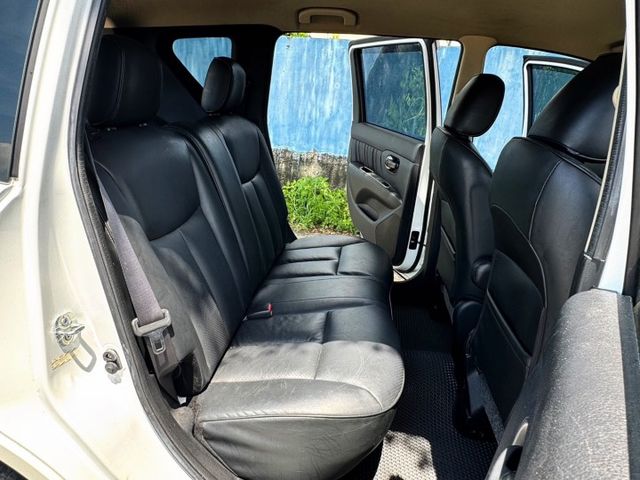 車頂行李架/抬頭顯示器/胎壓偵測/恆溫空調/導航/後座分離倒覆  第12張相片