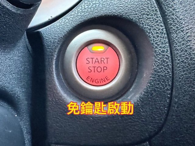 免鑰匙/加熱椅/恆溫空調/倒車顯影/導航/胎壓偵測/  第5張相片