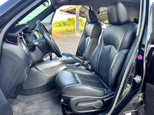 免鑰匙/加熱椅/恆溫空調/倒車顯影/導航/胎壓偵測/  第14張相片