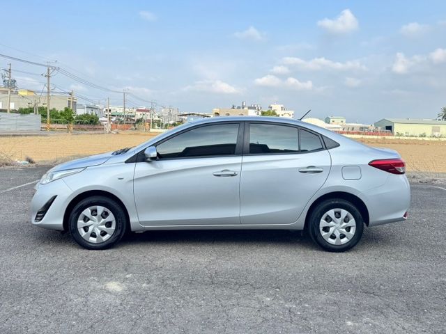 ~ 便宜省油代步車首選 ~  第4張相片