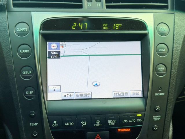免鑰匙/電動椅/方向盤快控鍵/導航/倒車顯影/定速/通風椅/  第10張相片