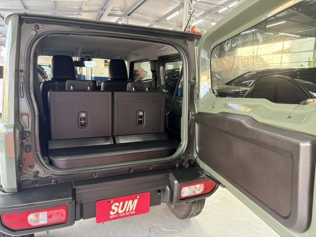 ( 小改款 /四輪傳動 ) 定速/預警碰撞系統/車道偏移/倒車顯影/下坡輔助/恆溫空調/LED頭燈  第11張相片