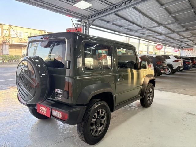 ( 小改款 /四輪傳動 ) 定速/預警碰撞系統/車道偏移/倒車顯影/下坡輔助/恆溫空調/LED頭燈  第12張相片