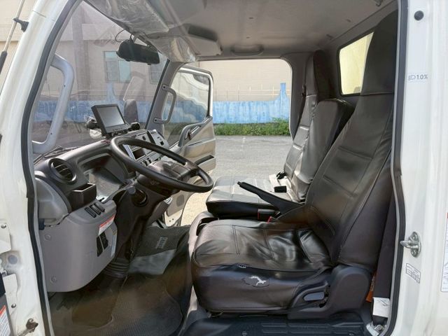 5期車 11呎半 自手排 底盤乾淨  可全貸  第5張相片