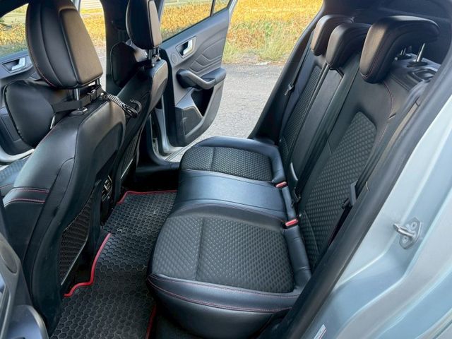 ( St-Line ) 免鑰匙/摸門/雙區恆溫/抬頭顯示/多功能方向盤/導航/跟車/車道維持/換檔撥片  第10張相片