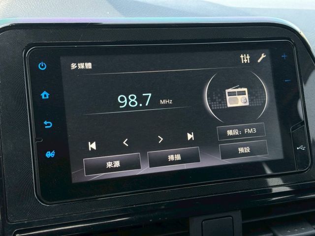 ( 五人座 小改款 ) 免鑰匙/摸門/電動滑門/車道偏移/預警碰撞/自動感應遠燈功能/多功能螢幕顯示/前後行車紀錄器/  第7張相片