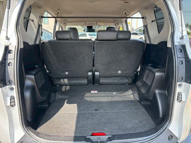 ( 五人座 小改款 ) 免鑰匙/摸門/電動滑門/車道偏移/預警碰撞/自動感應遠燈功能/多功能螢幕顯示/前後行車紀錄器/  第12張相片