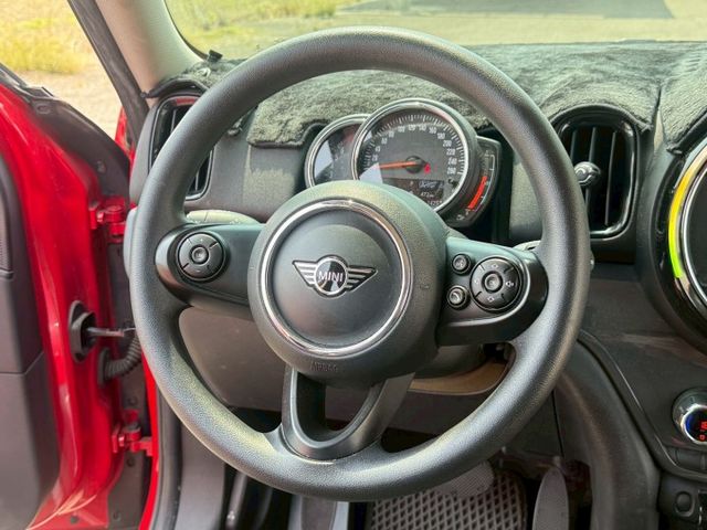 ( COOPER COUNTRY ) 免鑰匙/雙區恆溫/感應式頭燈/倒車顯影/藍芽  第4張相片