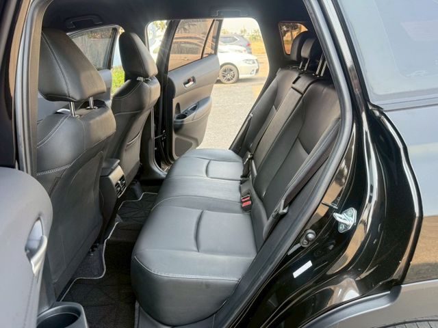 免鑰匙/摸門/恆溫空調/倒車顯影/跟車/車道維持  第10張相片