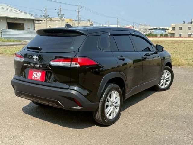 免鑰匙/摸門/恆溫空調/倒車顯影/跟車/車道維持  第13張相片