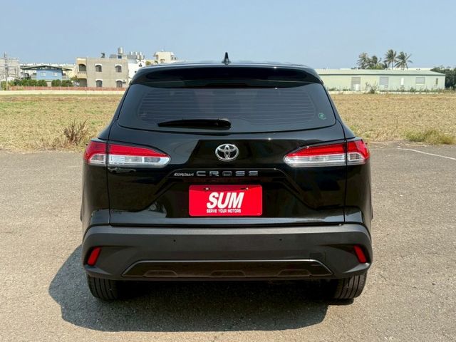 免鑰匙/摸門/恆溫空調/倒車顯影/跟車/車道維持  第14張相片