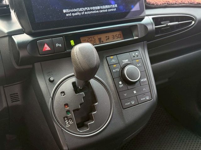 ( 7人座 ) 定速/倒車顯影/抬頭顯示器/後排出風口  第10張相片