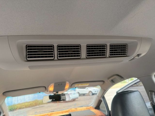 ( 7人座 ) 定速/倒車顯影/抬頭顯示器/後排出風口  第11張相片