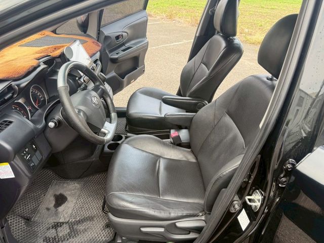 ( 7人座 ) 定速/倒車顯影/抬頭顯示器/後排出風口  第12張相片