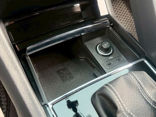 ( 1.5 TSI ) 免鑰匙/環景/定速/電動椅/電尾門/盲點/跟車/導航  第10張相片