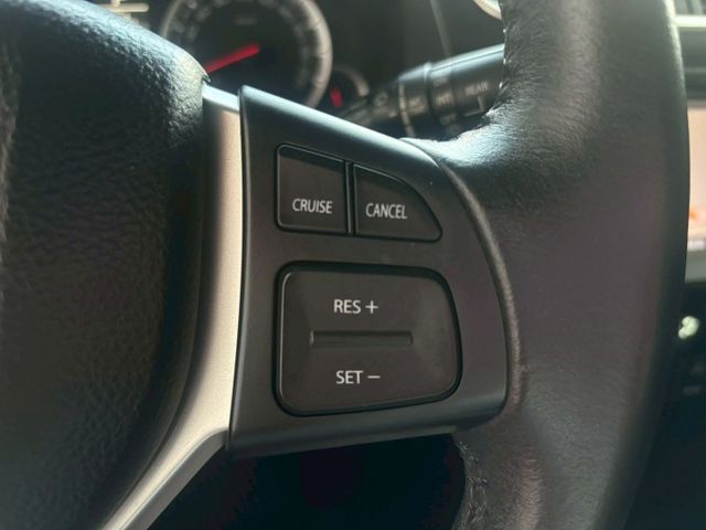 定速/免鑰匙/方向盤快控鍵/倒車顯影/導航/後座分離倒覆  第5張相片