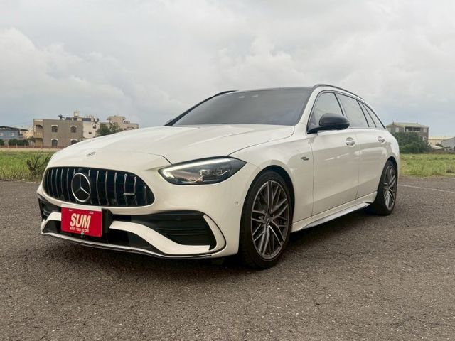 ( AMG Estate 總代理 ) AMG夜色套件/23P智慧駕駛/多光束頭燈/柏林之音/全景天窗/盲點偵測/電熱椅  第1張相片