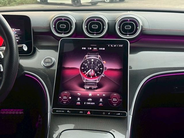 ( AMG Estate 總代理 ) AMG夜色套件/23P智慧駕駛/多光束頭燈/柏林之音/全景天窗/盲點偵測/電熱椅  第6張相片