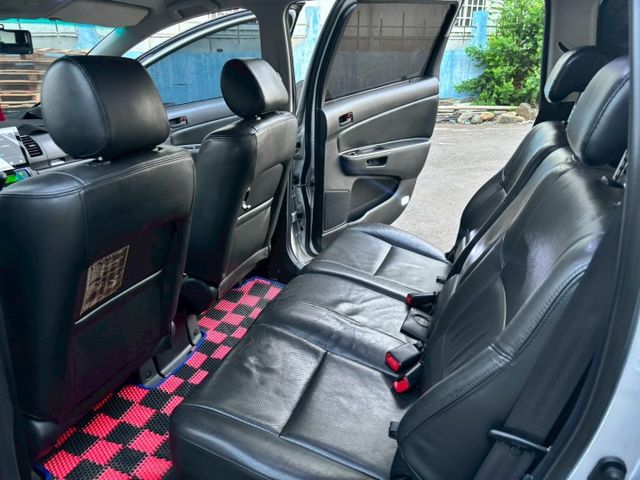 ( 7人座 ) 大家庭必備車 可當貨車用 便宜空間大  第9張相片