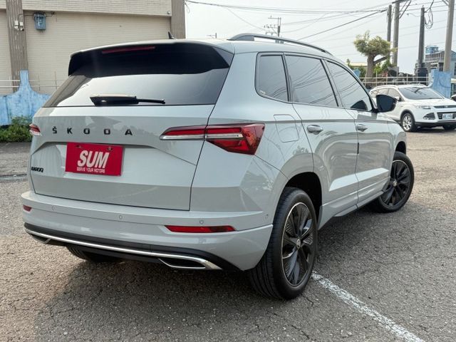 ( 1.5 TSI ) 免鑰匙/環景/定速/電動椅/電尾門/盲點/跟車/導航  第18張相片