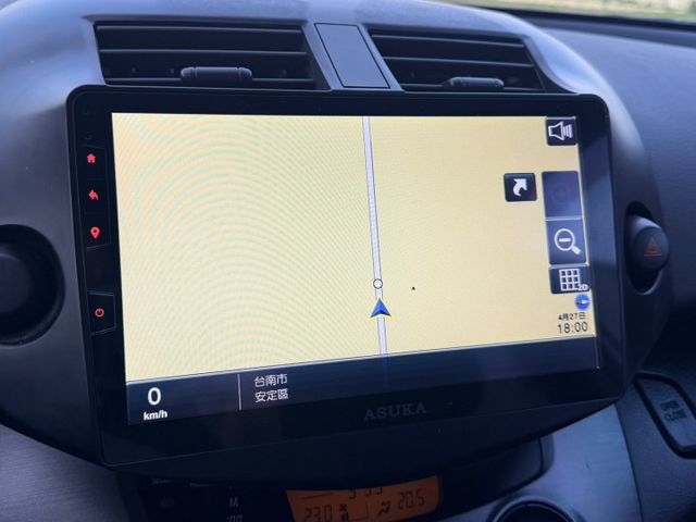 ( 便宜代步休旅車 ) 導航/倒車顯影/行車記錄器/限速提醒/按摩椅/電動椅/抬頭顯示器/多孔USB充電/雙區恆溫/防滑  第11張相片