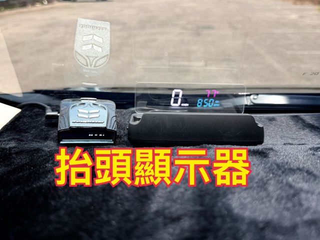 ( 6人座旗艦版 )  僅跑2公里 安卓機/環景/跟車/車道維持/盲點/電動滑門  第7張相片