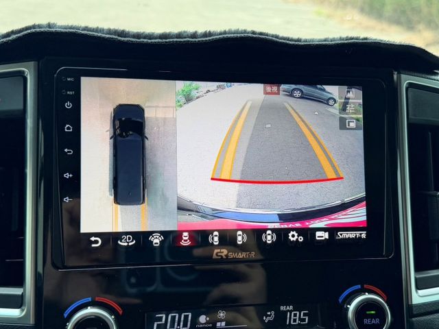 ( 6人座旗艦版 )  僅跑2公里 安卓機/環景/跟車/車道維持/盲點/電動滑門  第12張相片