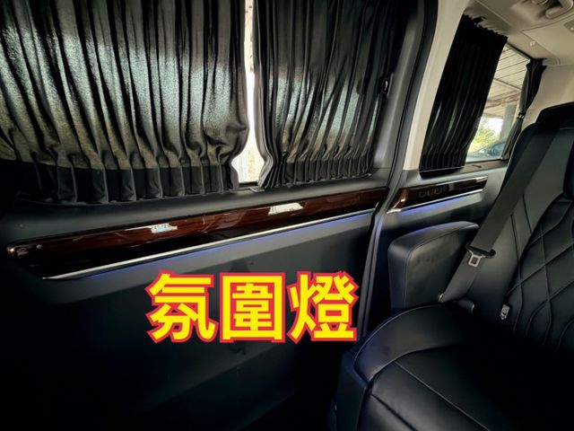 ( 6人座旗艦版 )  僅跑2公里 安卓機/環景/跟車/車道維持/盲點/電動滑門  第15張相片