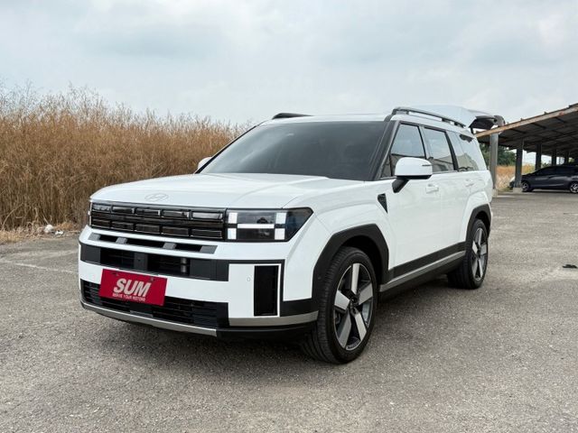 ( 油電.7人座 )盲點/跟車/環景/車道維持/BOSE音響/電動椅/冷熱通風座椅/停車安全輔助/全景天窗  第1張相片