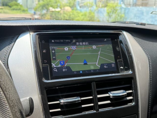 便宜代步車 多媒體影音/倒車顯影/導航/電折後視鏡  第8張相片