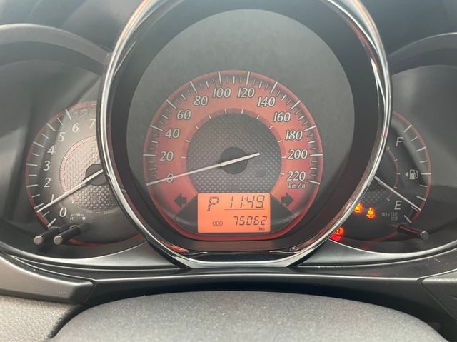 TOYOTA豐田 ALTIS  第6張相片