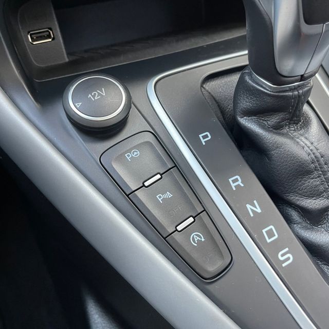 FORD福特 FOCUS  第9張相片