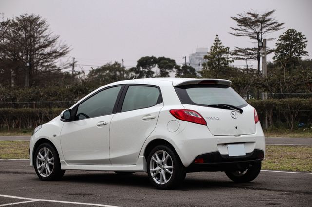 MAZDA馬自達 MAZDA 2  第4張相片