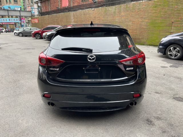 MAZDA馬自達 MAZDA 3  第4張相片