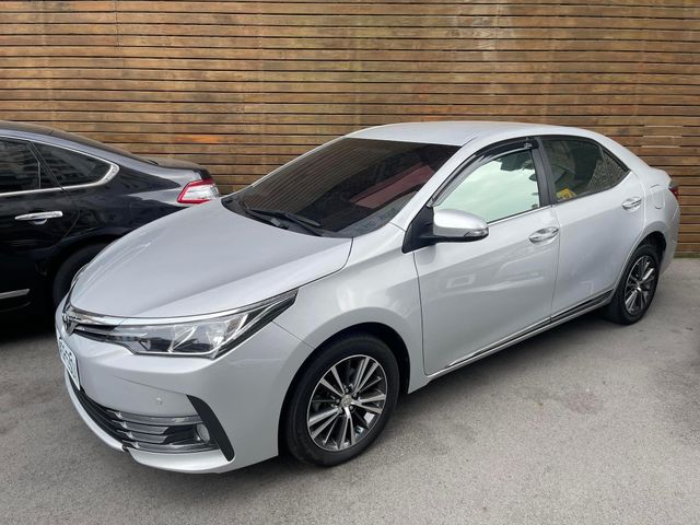 TOYOTA豐田 ALTIS  第1張相片