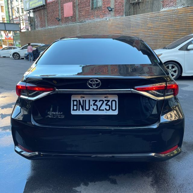 TOYOTA豐田 ALTIS  第4張相片