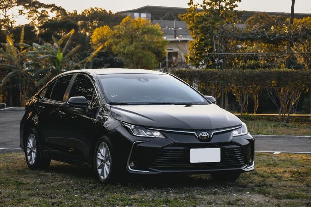 TOYOTA豐田 ALTIS  第1張相片